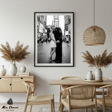 Modern Times Square kiss poster Kiss3